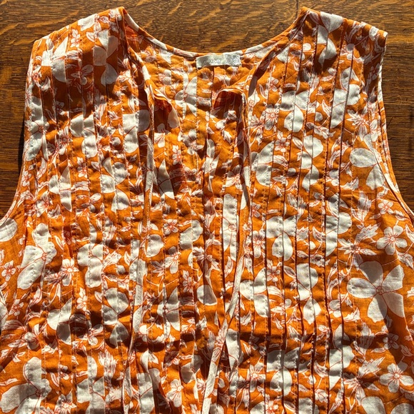 NWOT Nimbu beautiful floral sleeveless blouse - Picture 7 of 12